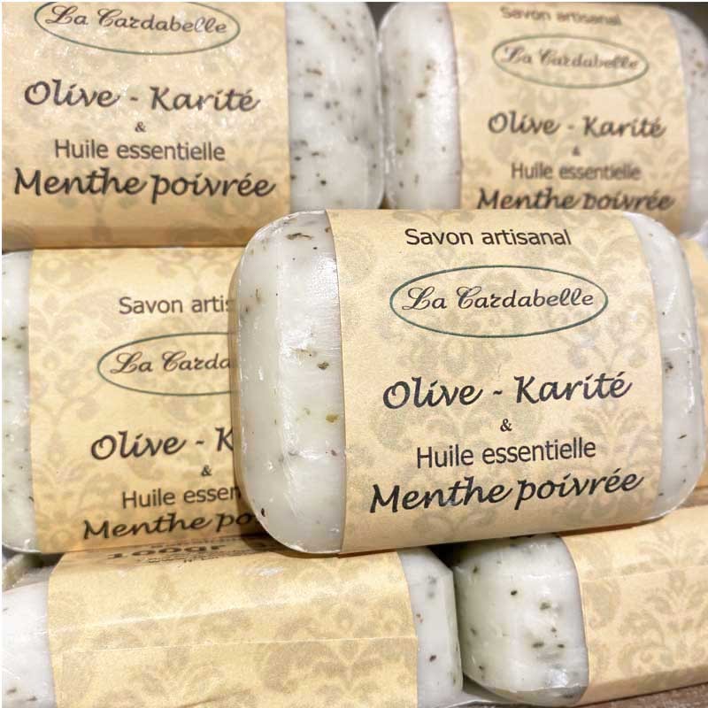 Savon à l'huile essentielle de menthe poivrée